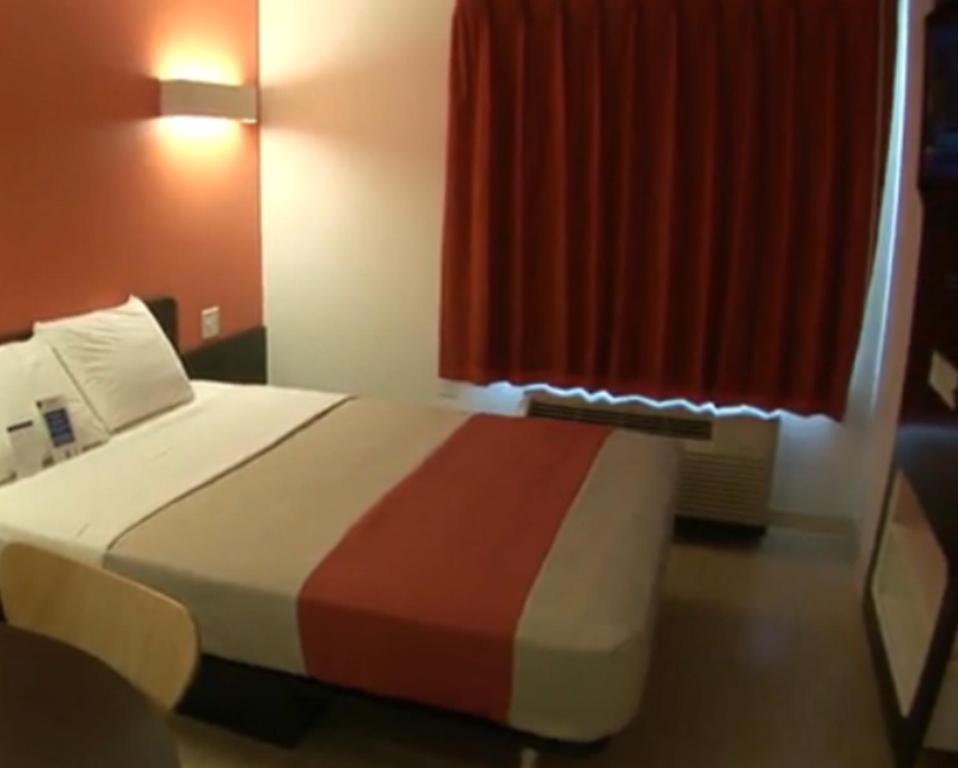 Motel 6 Manteca Exteriör bild